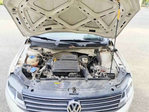 [苏州·鲁A] 二手大众朗逸2017款 1.6L 手动风尚版