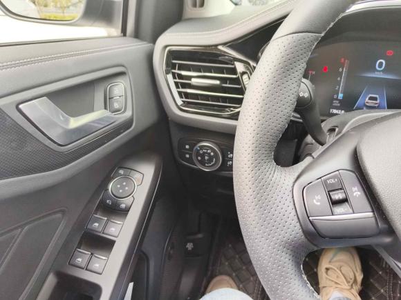 [苏州·苏E] 二手福特福克斯2021款 两厢 EcoBoost 180 自动锋潮型