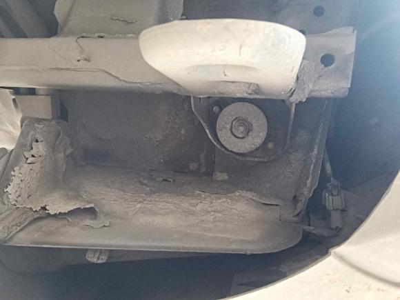 [成都·川F] 二手江铃驭胜S3502014款 2.4T 自动两驱柴油豪华天窗版5座