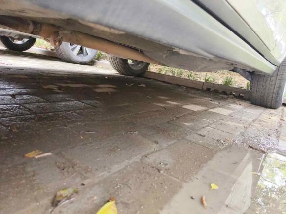 [西安·陕U] 二手路虎揽胜极光2012款 2.0T 5门耀动版