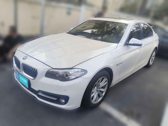 宝马宝马5系2014款 520i 典雅型「青岛二手车」「天天拍车」