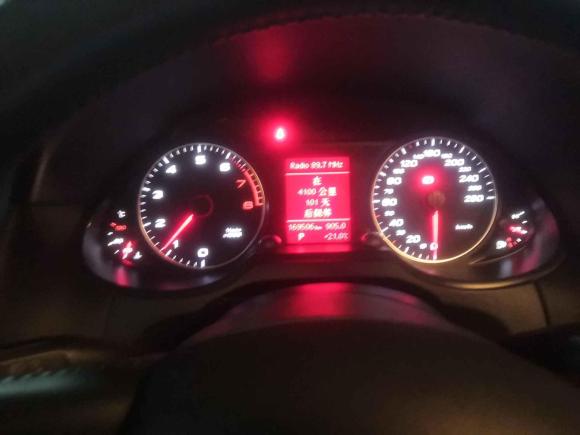 [南京·苏A] 二手奥迪奥迪Q52011款 2.0TFSI 技术型