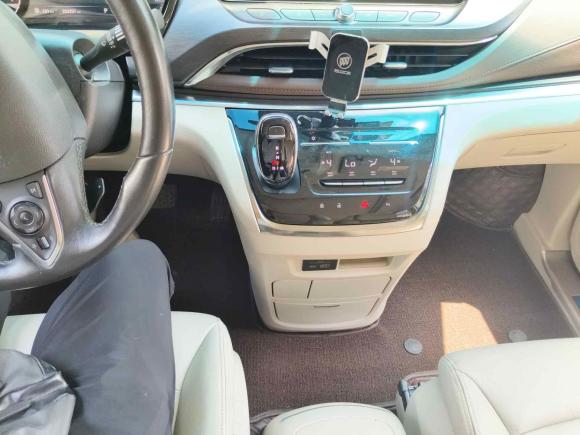 [合肥·皖A] 二手别克别克GL82021款 陆上公务舱 652T 豪华型