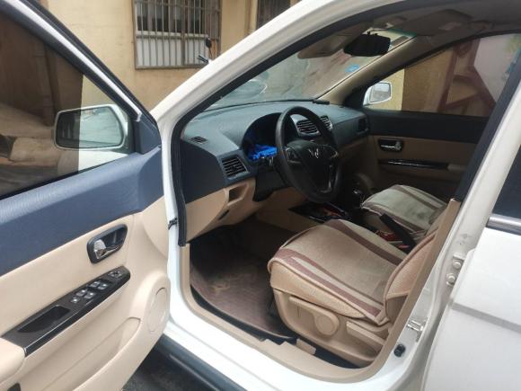 [南昌·赣M] 二手五菱汽车五菱宏光2014款 1.5L S豪华型