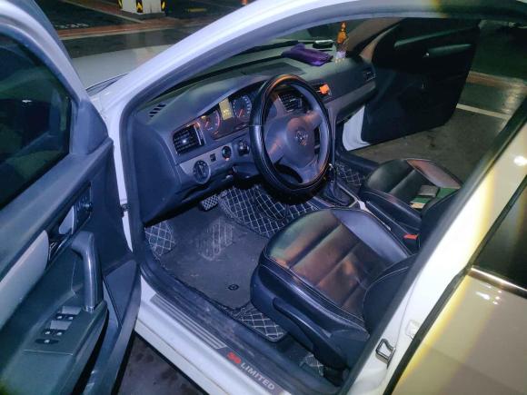 [合肥·皖A] 二手大众朗行2014款 1.4TSI 自动30周年纪念版