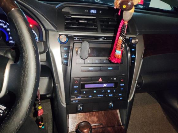 [青岛·鲁B] 二手丰田凯美瑞2015款 2.0G 领先版