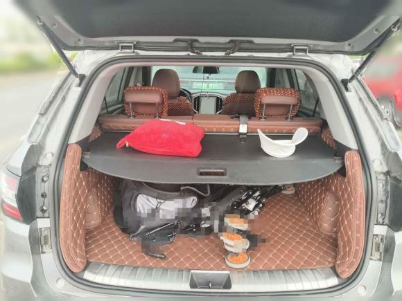 [西安·陕A] 二手中华中华V62018款 1.5T 自动尊贵型