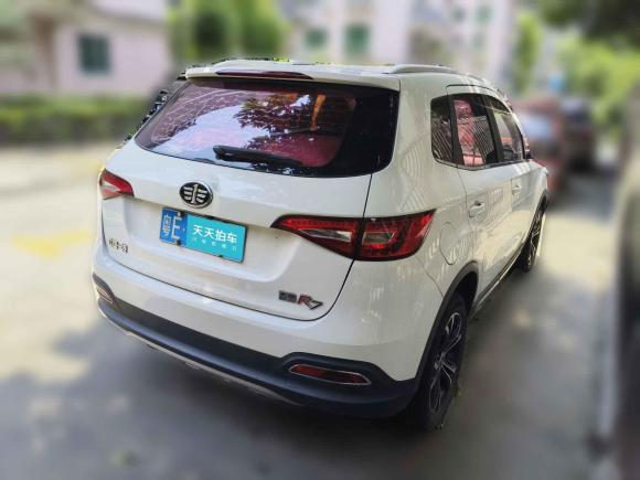 [佛山·粤E] 二手一汽森雅R72017款 1.6L 自动豪华型