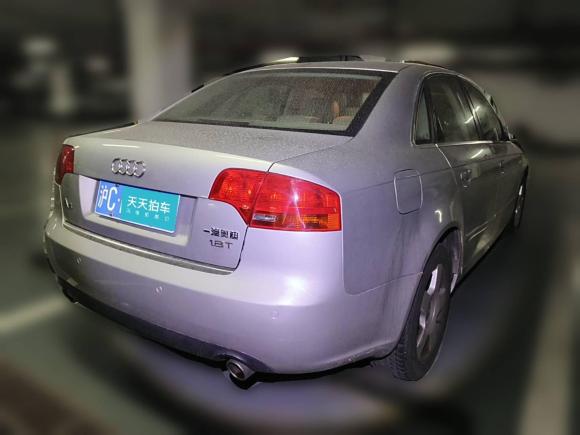 [上海·沪C] 二手奥迪奥迪A42006款 1.8T 7挡自动舒适型