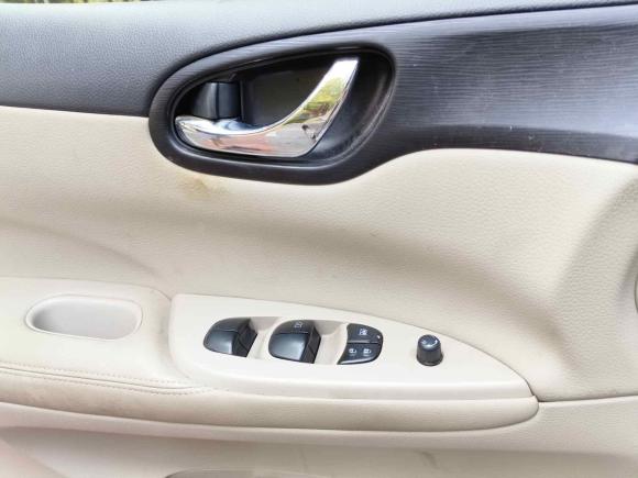 [上海·沪C] 二手日产骐达TIIDA2011款 1.6L CVT舒适型