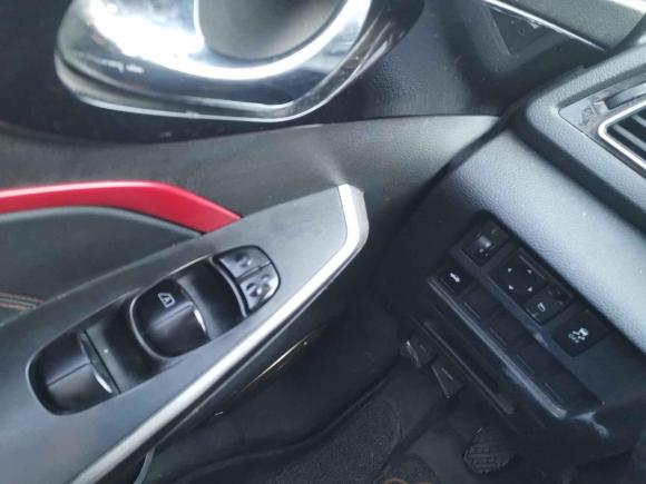 [上海·沪C] 二手启辰启辰D602018款 1.6L 手动智联精英版