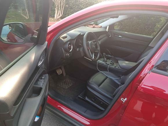 [苏州·苏U] 二手阿尔法·罗密欧Stelvio斯坦维2017款 2.0T 200HP 精英版