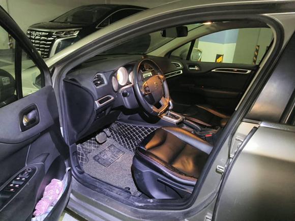 [西安·陕A] 二手雪铁龙雪铁龙C4L2014款 1.8L 智驱版 自动劲享型