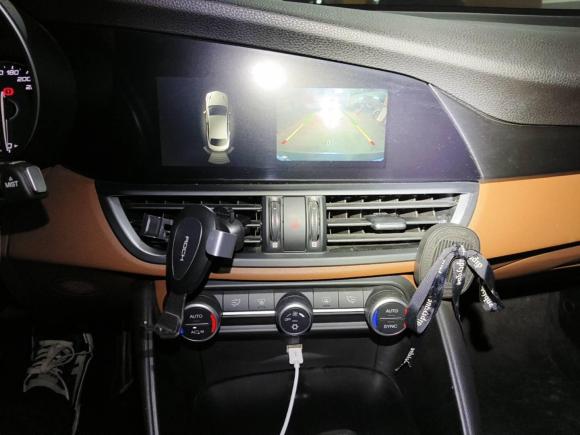 [武汉·鄂A] 二手阿尔法·罗密欧Giulia朱丽叶2017款 2.0T 280HP 豪华版