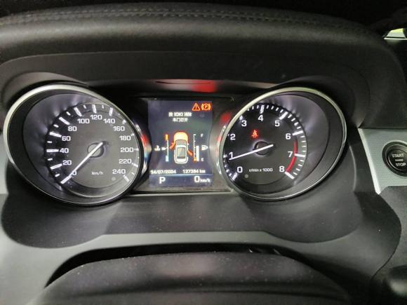 [宁波·浙B] 二手路虎揽胜极光2015款 2.0T 5门耀动版