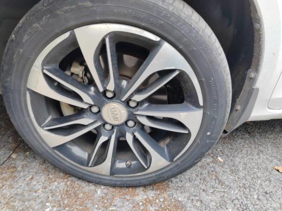 [上海·沪G] 二手比亚迪秦新能源2015款 1.5T 双冠旗舰Plus版