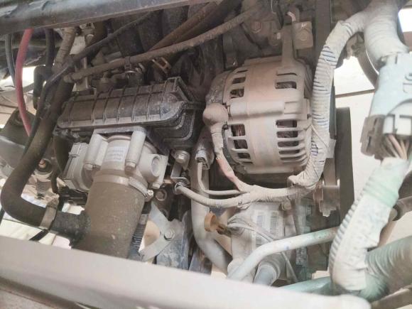 [义乌·浙G] 二手长安跨越跨越王X52021款 1.6L汽油标准版单排双后轮栏板3600mm货箱DAM16KR