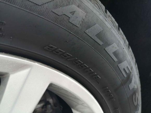 [成都·川A] 二手大众途锐2011款 3.0TDI 柴油豪华型