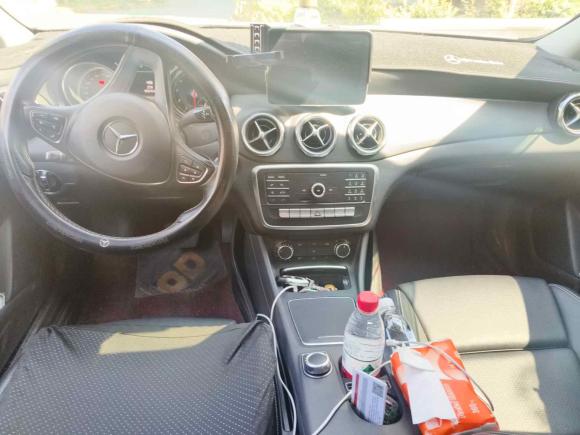 [济南·鲁A] 二手奔驰奔驰GLA2018款 GLA 200 时尚型