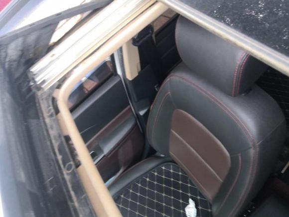 [温州·浙C] 二手力帆汽车迈威2016款 1.5L 手动精英型