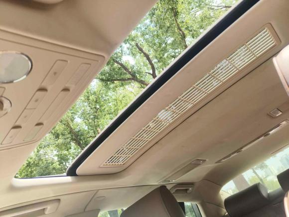 [义乌·浙G] 二手大众辉腾2011款 3.6L V6 5座加长商务版