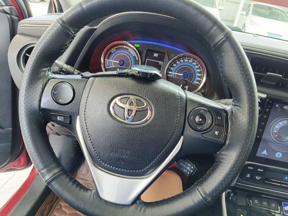 [成都·川A] 二手丰田卡罗拉2017款 改款双擎 1.8L E-CVT精英版