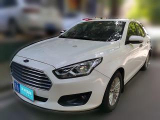 福特福睿斯2015款1.5L手动舒适型