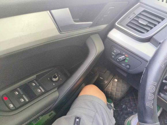 [南通·苏A] 二手奥迪奥迪Q5L2020款 改款 40 TFSI 荣享时尚型