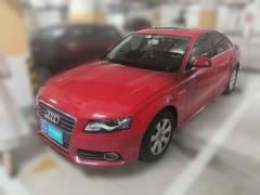 [南京·苏A] 奥迪奥迪A4L2011款 2.0 TFSI 舒适型