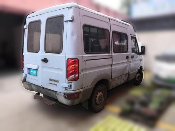 [宁波·浙B] 二手依维柯依维柯得意2014款 2.5T-A35 NJ6485AC47Z4