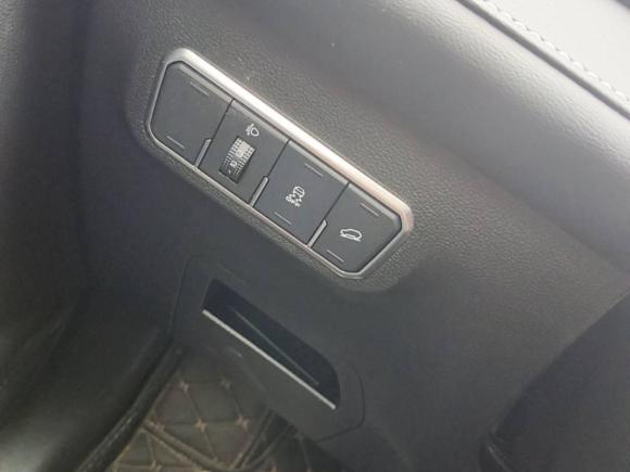 [深圳·川C] 二手哈弗哈弗M62021款 PLUS 1.5T DCT精英智联型