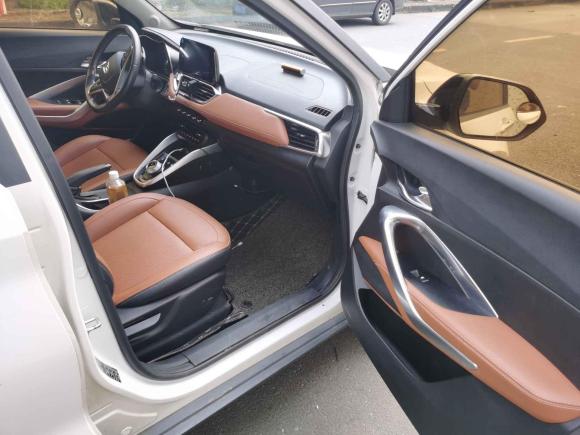 [广州·粤P] 二手宝骏宝骏5102017款 1.5L 自动豪华型