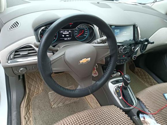 [佛山·豫H] 二手雪佛兰科鲁兹2015款 1.5L 自动时尚导航版