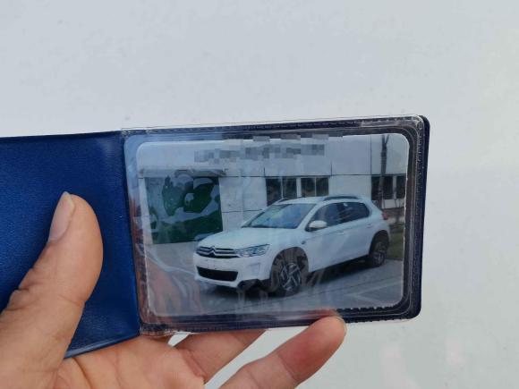 [上海·沪C] 二手雪铁龙雪铁龙C3-XR2015款 1.6L 手动先锋型