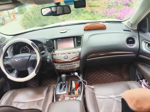 [上海·沪B] 二手英菲尼迪英菲尼迪QX602014款 2.5 S/C Hybrid 两驱卓越版