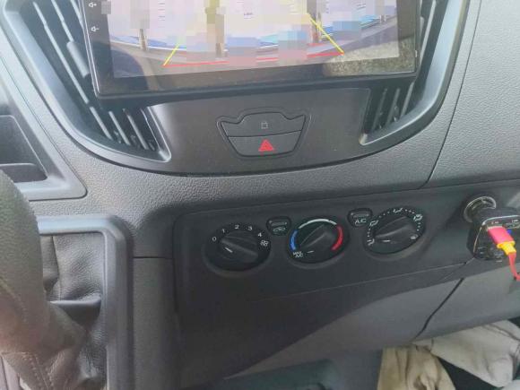 [青岛·鲁U] 二手福特全顺2019款 2.0T汽油自动多功能商用车中轴中顶6座国VI