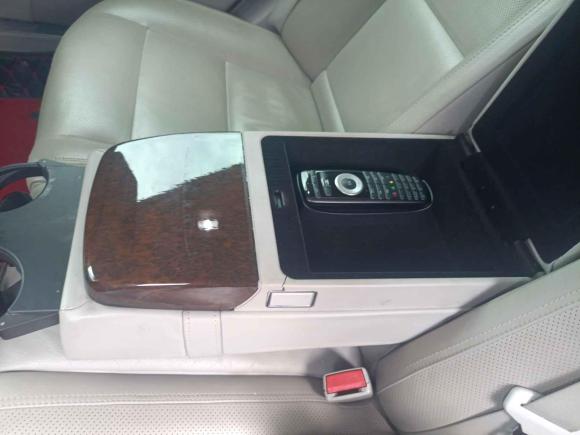 [深圳·粤B] 二手奔驰奔驰S级2010款 S 300 L 商务型