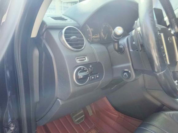 [南京·苏A] 二手路虎发现2014款 3.0 SC V6 HSE