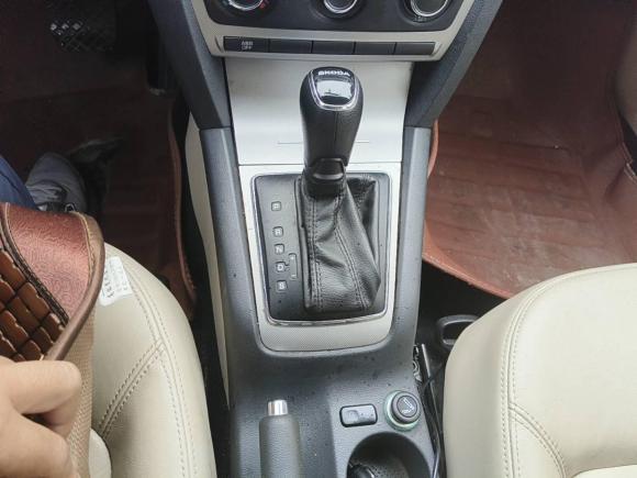 [西安·陕A] 二手斯柯达明锐2015款 经典款 1.6L 自动逸杰版