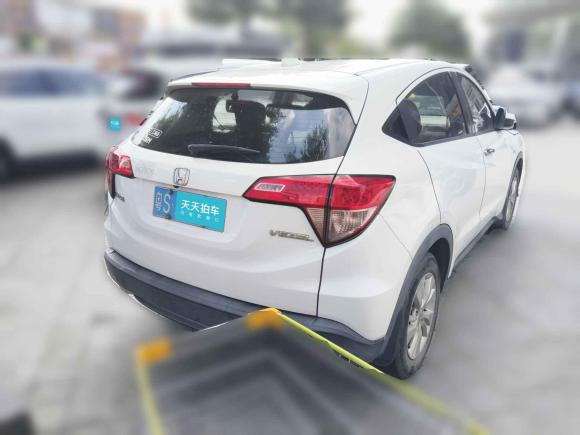 [深圳·粤S] 二手本田缤智2015款 1.8L 手动两驱精英型