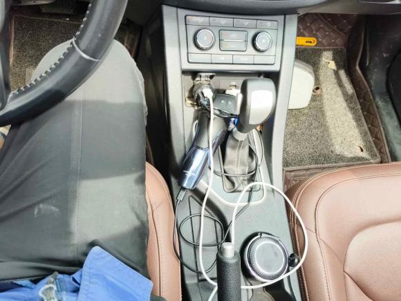 [合肥·皖A] 二手奔腾奔腾X402017款 1.6L 自动互联智酷型