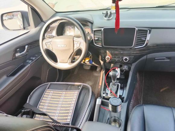 [无锡·豫S] 二手五十铃铃拓2020款 2.5T两驱自动领航版 国VI 加长版JE4D25Q6A