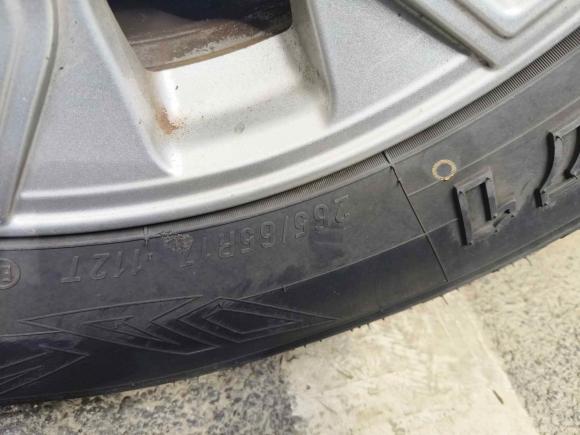 [上海·沪A] 二手江铃驭胜S3502013款 2.4T 自动两驱柴油豪华版5座