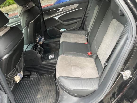 [广州·粤A] 二手奥迪奥迪A6L2020款 40 TFSI 豪华动感型