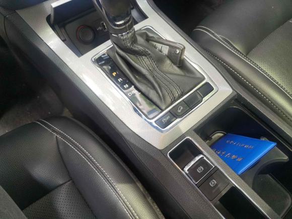 [义乌·浙G] 二手荣威荣威RX52016款 20T 两驱自动旗舰版