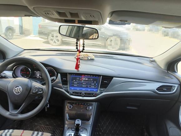 [济南·鲁A] 二手别克威朗2016款 两厢 15S 自动进取型