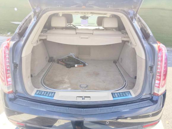 [苏州·苏E] 二手凯迪拉克凯迪拉克SRX2014款 3.0L 精英型