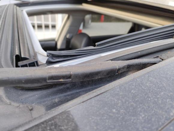 [佛山·粤E] 二手现代索纳塔2011款 2.0L 自动豪华版