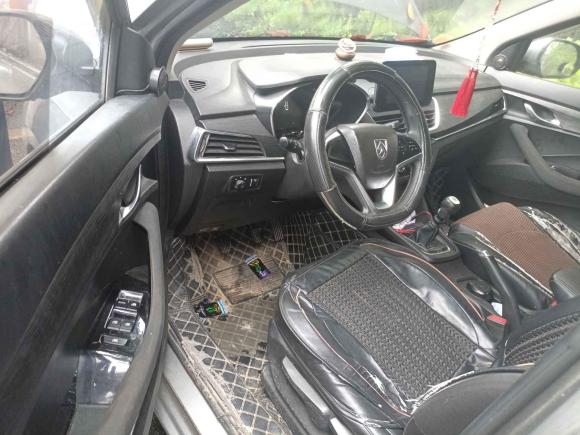 [深圳·粤S] 二手宝骏宝骏3602018款 1.5L 手动精英型 国V