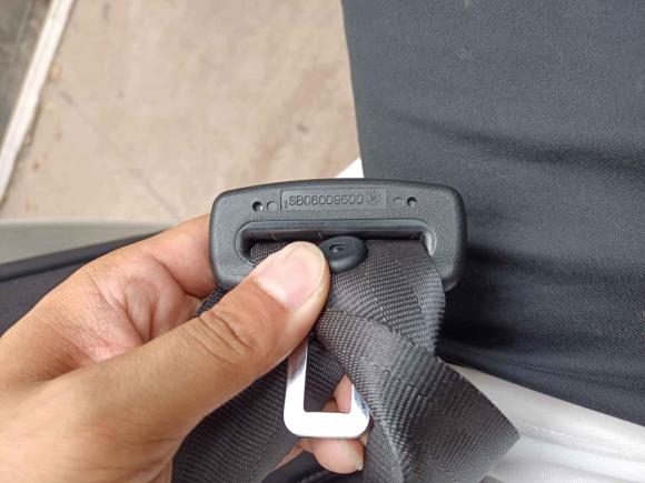 [无锡·辽H] 二手众泰大迈X72017款 上进版 1.8T DCT嵩山型